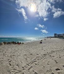 2899 Collins Ave 410, Miami Beach, FL 33140