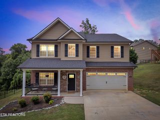 3059 Oakwood Hills Lane, Knoxville, TN 37931