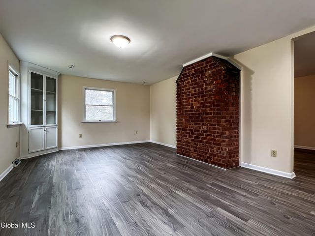 70 Orchard Hill Road, New Scotland, NY 12159