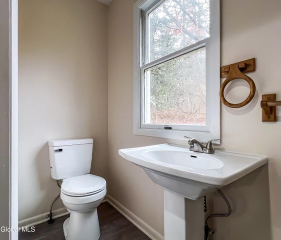 70 Orchard Hill Road, New Scotland, NY 12159