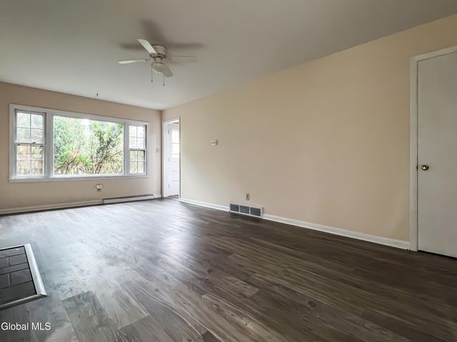 70 Orchard Hill Road, New Scotland, NY 12159