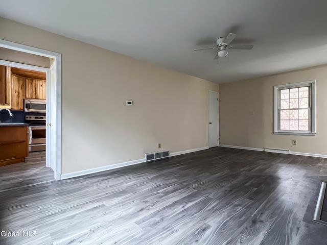 70 Orchard Hill Road, New Scotland, NY 12159