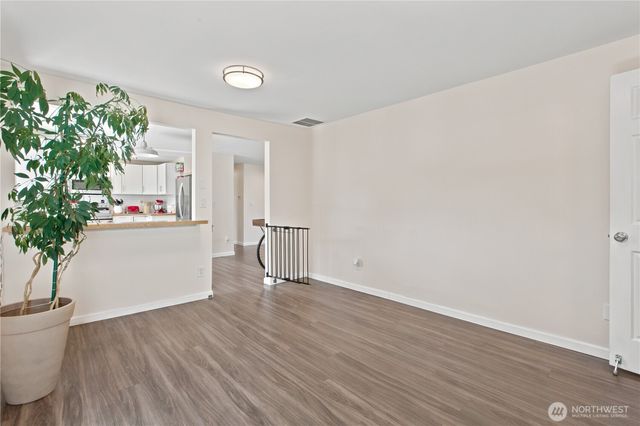 28504 23rd Avenue S, Federal Way, WA 98003