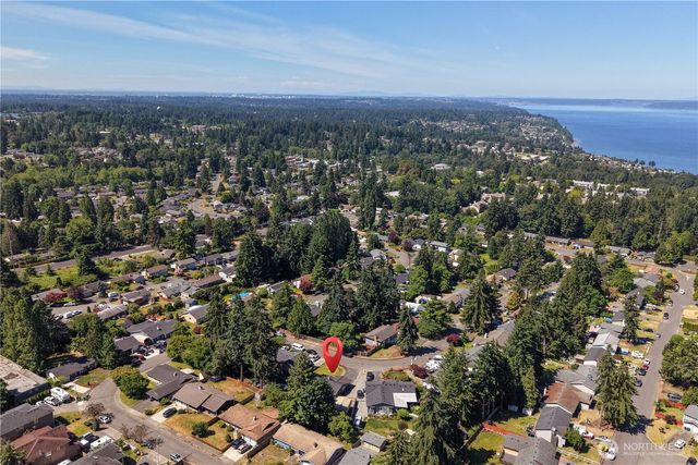 28504 23rd Avenue S, Federal Way, WA 98003