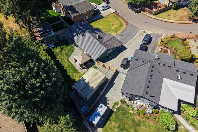 28504 23rd Avenue S, Federal Way, WA 98003