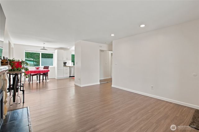 28504 23rd Avenue S, Federal Way, WA 98003