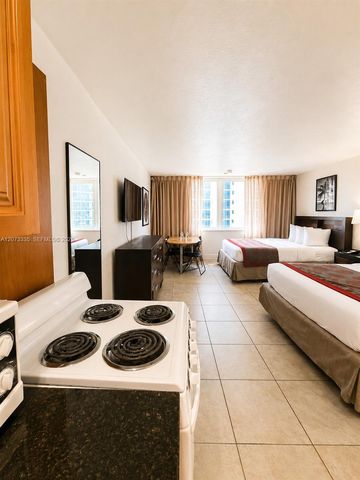 19201 Collins Avenue 828, Sunny Isles Beach, FL 33160