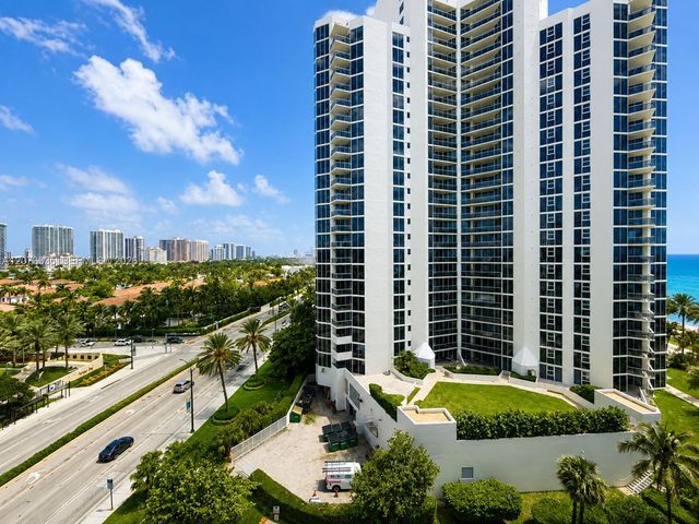 19201 Collins Avenue 828, Sunny Isles Beach, FL 33160