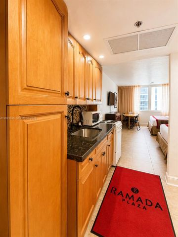 19201 Collins Avenue 828, Sunny Isles Beach, FL 33160