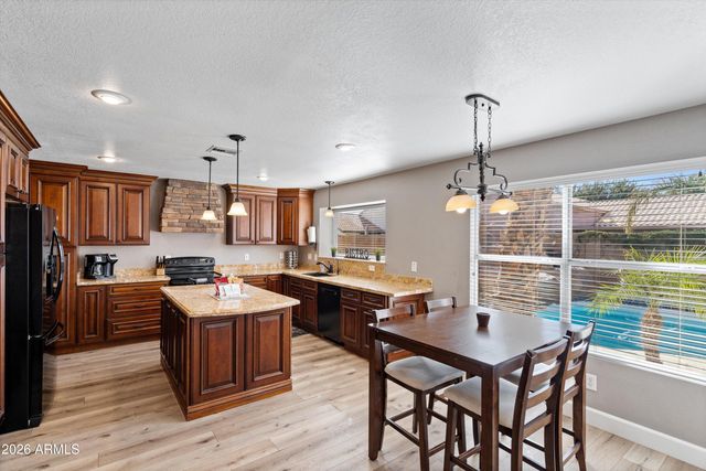 1335 E Horseshoe Avenue, Gilbert, AZ 85296