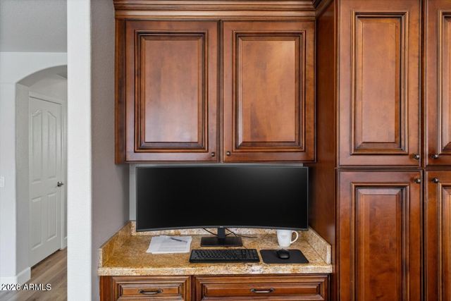 1335 E Horseshoe Avenue, Gilbert, AZ 85296