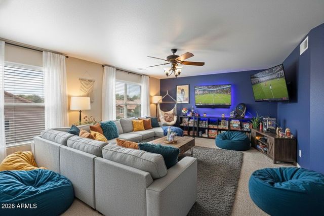 1335 E Horseshoe Avenue, Gilbert, AZ 85296