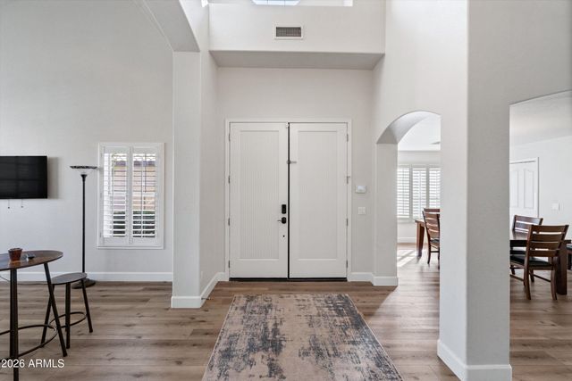 1335 E Horseshoe Avenue, Gilbert, AZ 85296