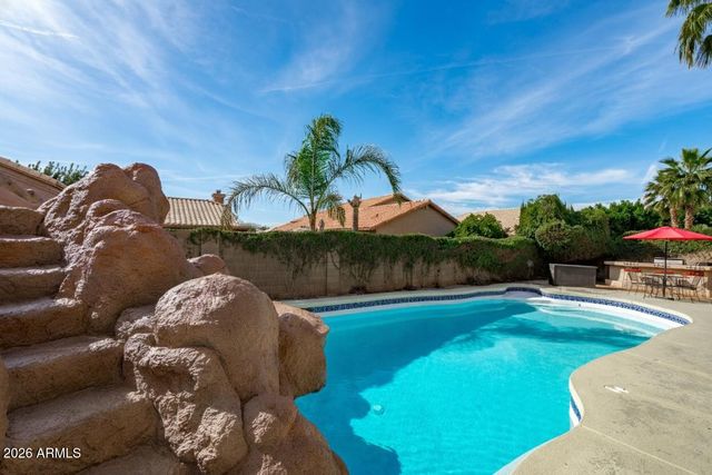 1335 E Horseshoe Avenue, Gilbert, AZ 85296