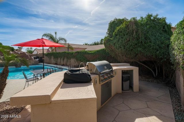 1335 E Horseshoe Avenue, Gilbert, AZ 85296