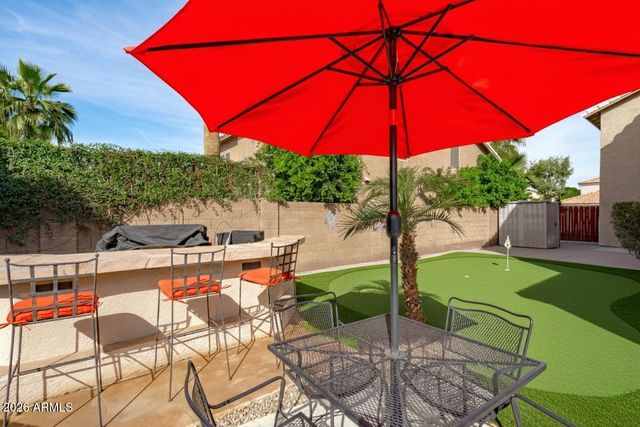 1335 E Horseshoe Avenue, Gilbert, AZ 85296