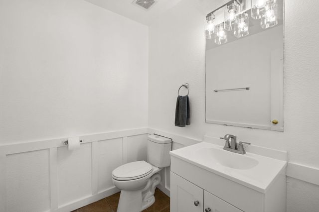 1308 Spruce Meadows Drive NE, Rio Rancho, NM 87144