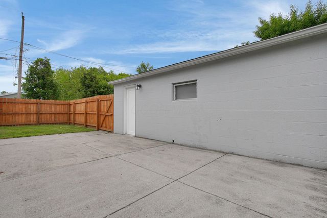 954 Clarendon Avenue, Columbus, OH 43223