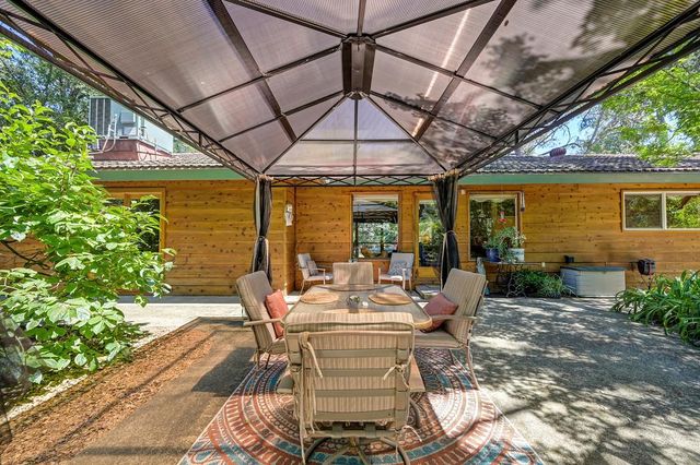 7912 Oak Glen Ln, Granite Bay, CA 95746