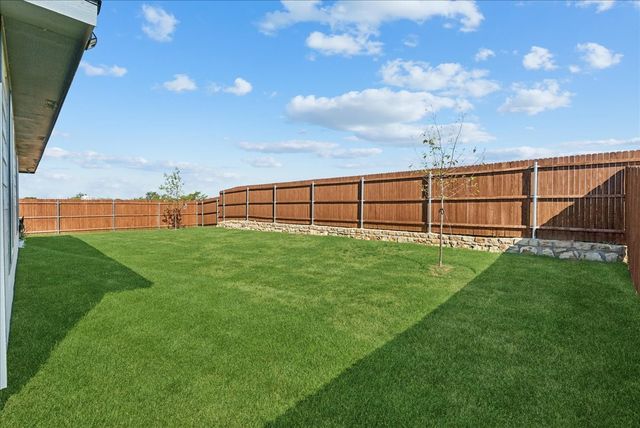 710 Primrose Lane, Pilot Point, TX 76258
