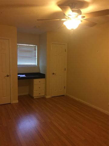 4306 Avenue A 108, Austin, TX 78751