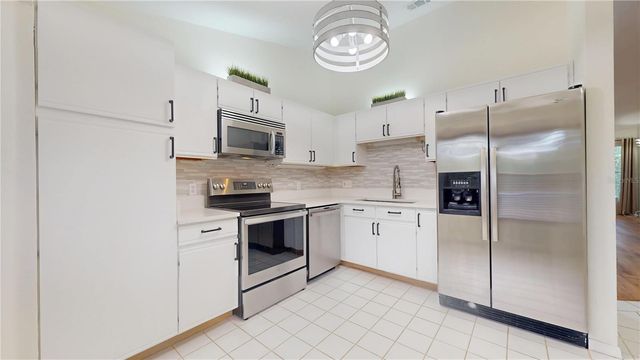 315 S EDISON AVENUE 15, Tampa, FL 33606