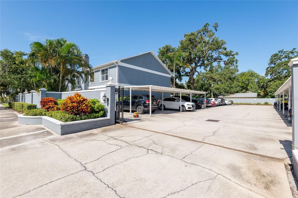 315 S EDISON AVENUE 15, Tampa, FL 33606