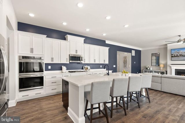 40779 YARROW GROVE PL, Aldie, VA 20105