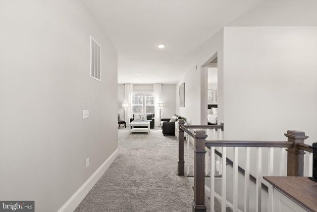 40779 YARROW GROVE PL, Aldie, VA 20105