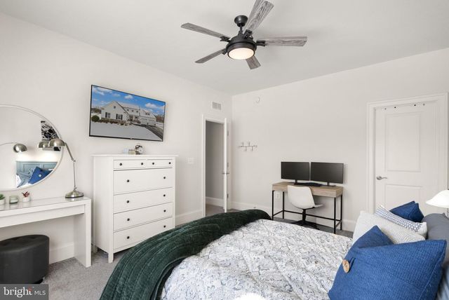 40779 YARROW GROVE PL, Aldie, VA 20105