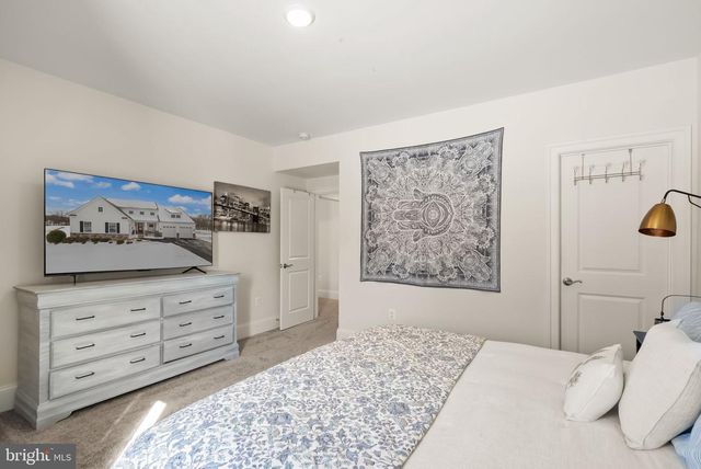 40779 YARROW GROVE PL, Aldie, VA 20105