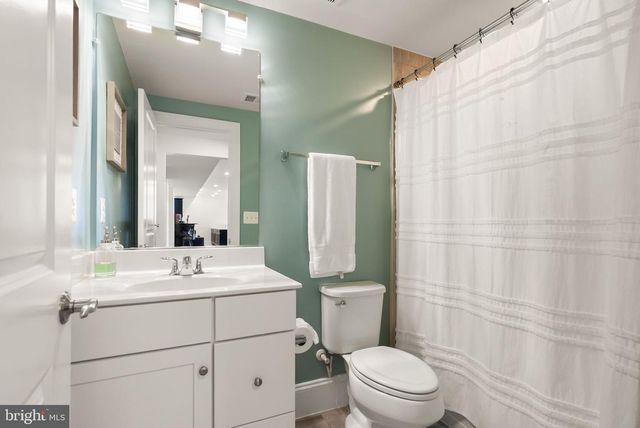 40779 YARROW GROVE PL, Aldie, VA 20105