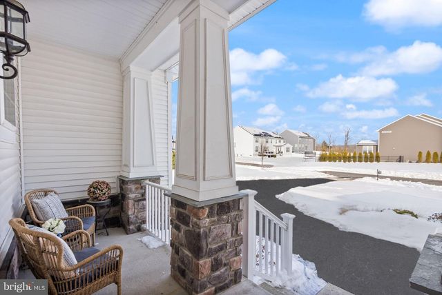 40779 YARROW GROVE PL, Aldie, VA 20105