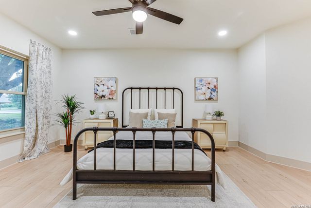 8708 GERONIMO DR, San Antonio, TX 78254