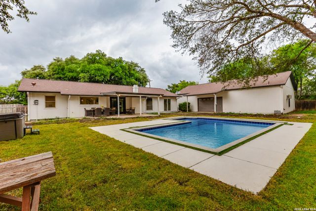 8708 GERONIMO DR, San Antonio, TX 78254