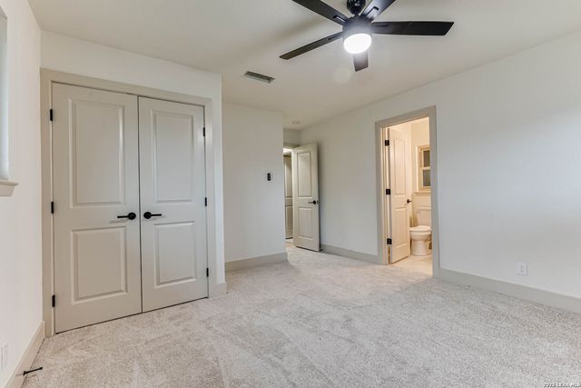 8708 GERONIMO DR, San Antonio, TX 78254