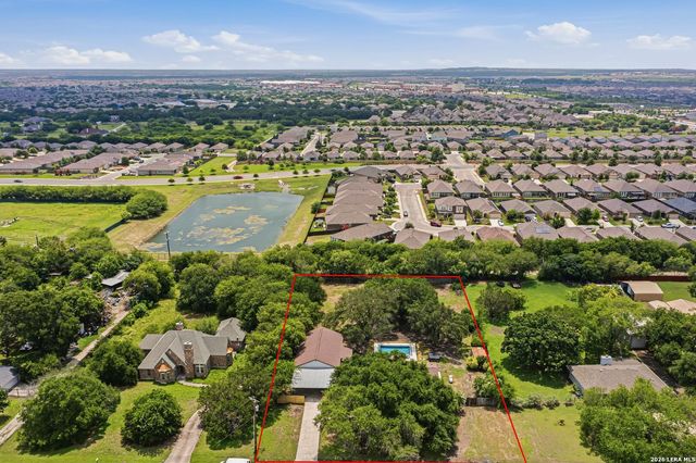 8708 GERONIMO DR, San Antonio, TX 78254