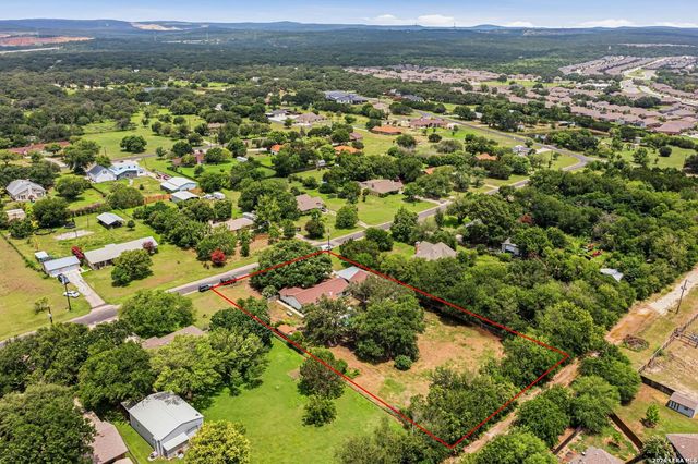 8708 GERONIMO DR, San Antonio, TX 78254