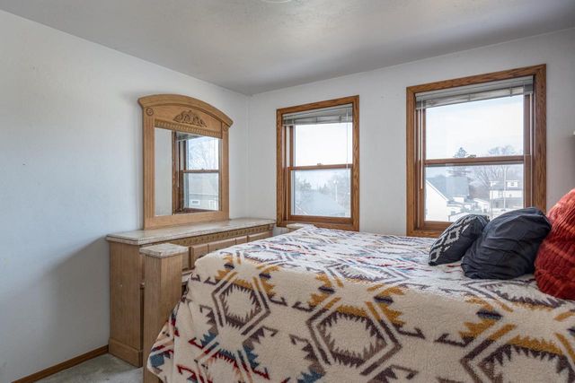 1567 OLD SCHOOL PLACE, Greenleaf, WI 54126