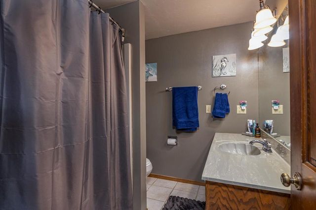 1567 OLD SCHOOL PLACE, Greenleaf, WI 54126