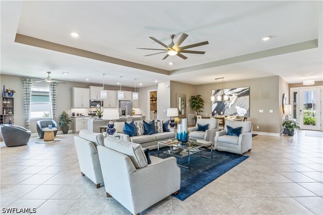 856 NE 6TH AVE, Cape Coral, FL 33909