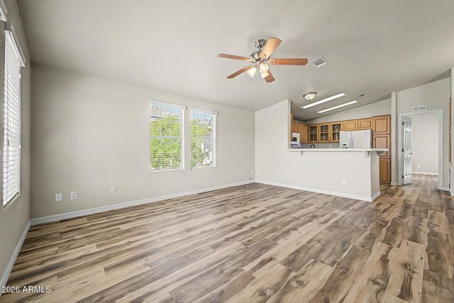 3301 S GOLDFIELD Road 1034, Apache Junction, AZ 85119