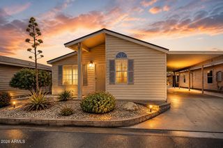 3301 S GOLDFIELD Road 1034, Apache Junction, AZ 85119