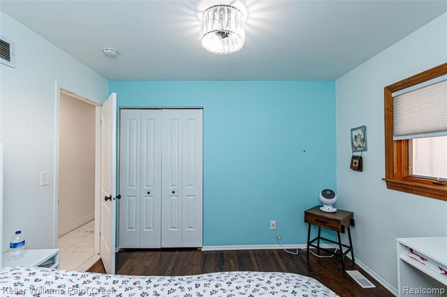 33849 Clifton Drive, Sterling Heights, MI 48310