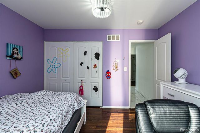 33849 Clifton Drive, Sterling Heights, MI 48310