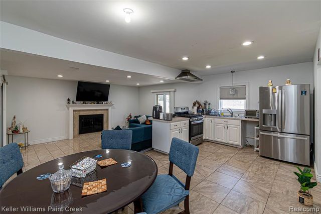 33849 Clifton Drive, Sterling Heights, MI 48310