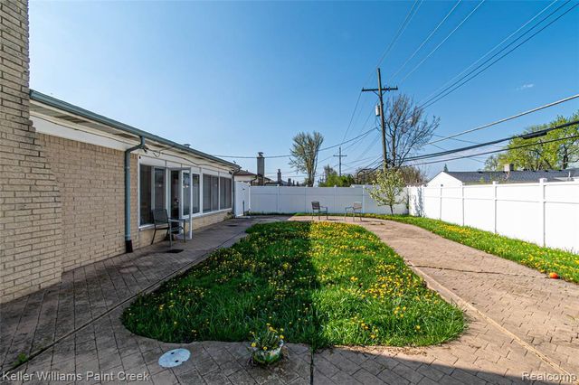 33849 Clifton Drive, Sterling Heights, MI 48310