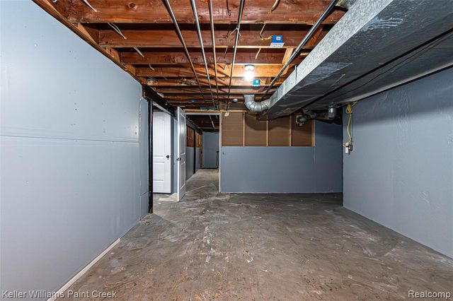 33849 Clifton Drive, Sterling Heights, MI 48310