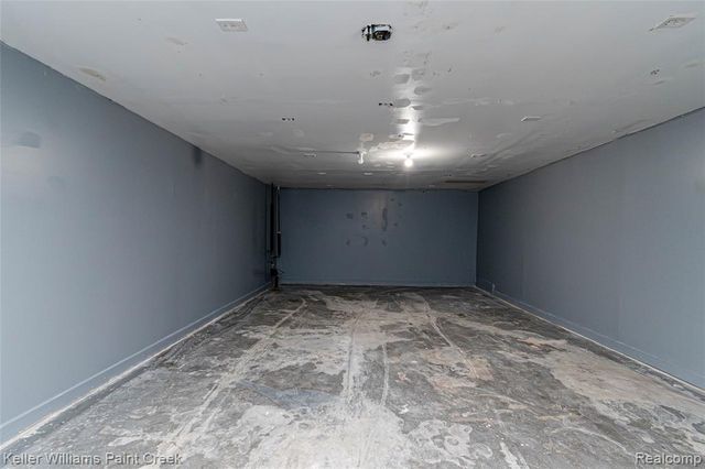 33849 Clifton Drive, Sterling Heights, MI 48310