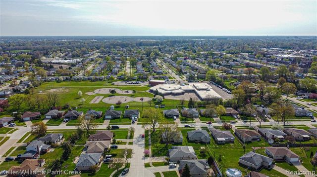 33849 Clifton Drive, Sterling Heights, MI 48310